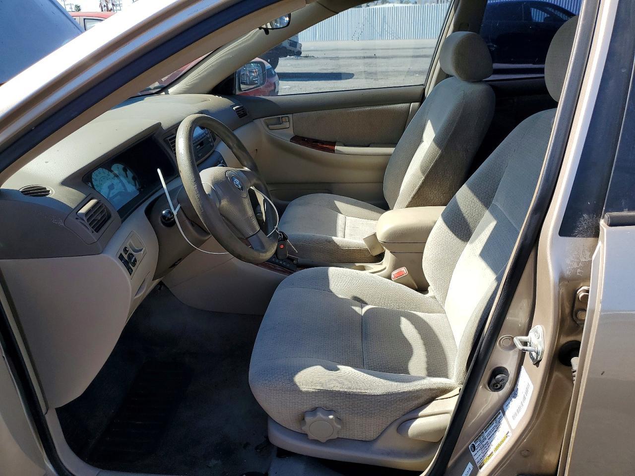 2004 Toyota Corolla Le - Image 7