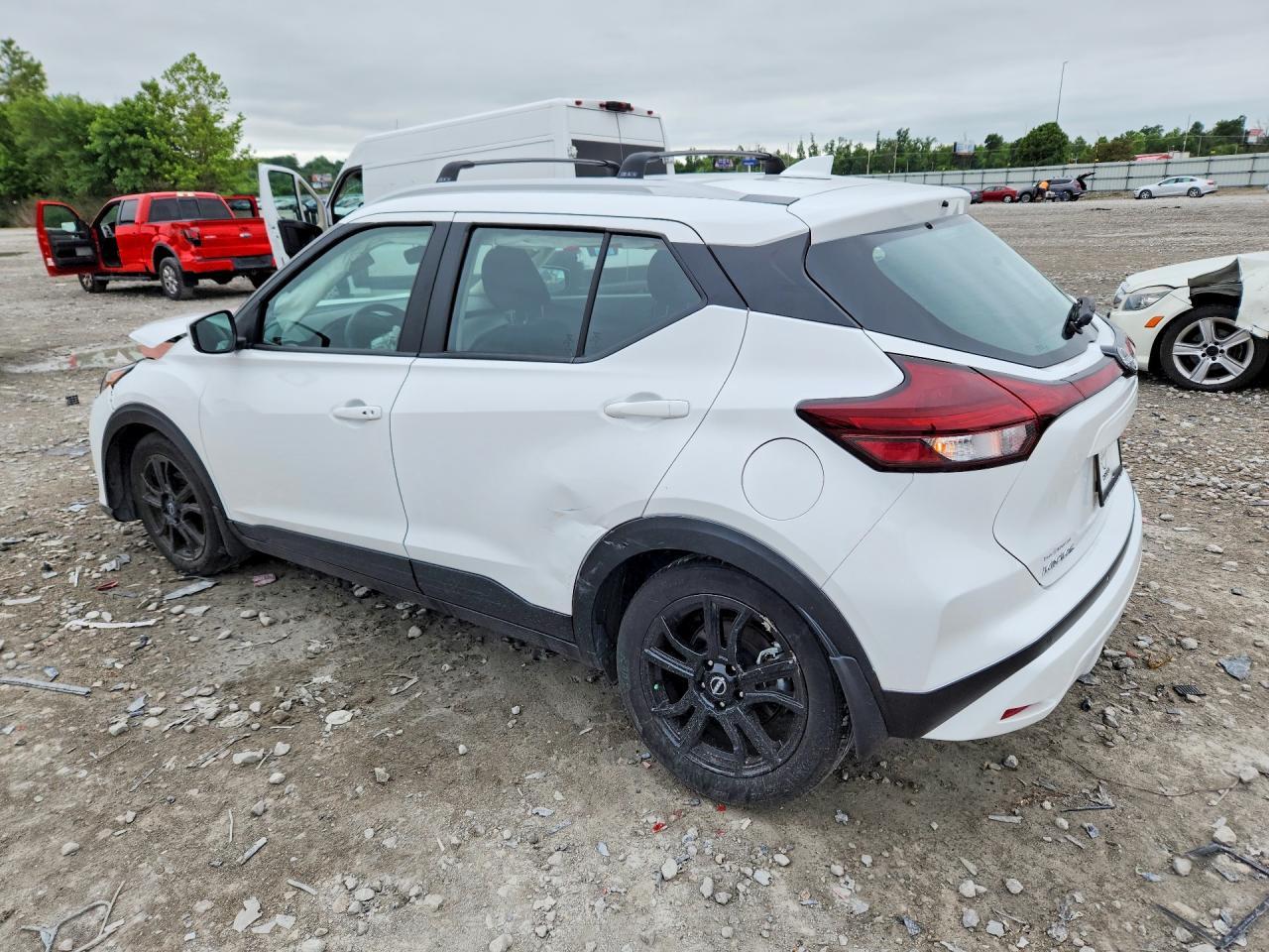 2024 Nissan Kicks Sv - Фото 2