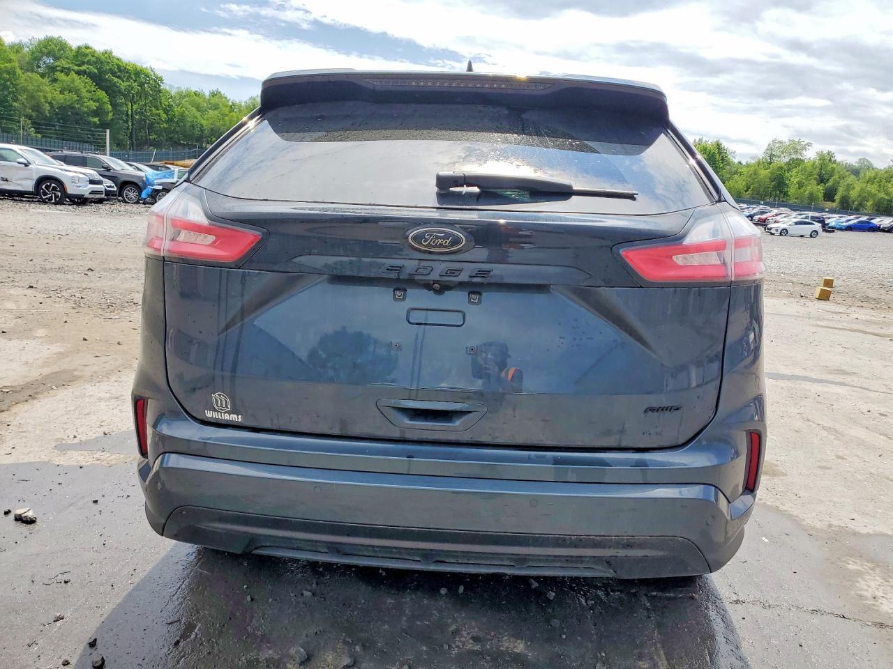 2024 Ford Edge Se - Image 6