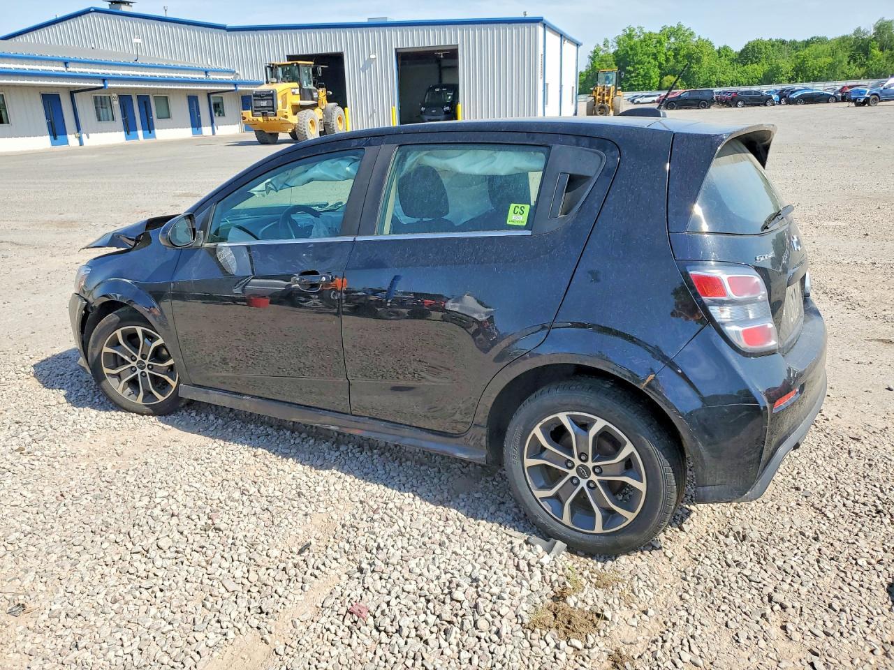 2020 Chevrolet Sonic Lt - Image 2