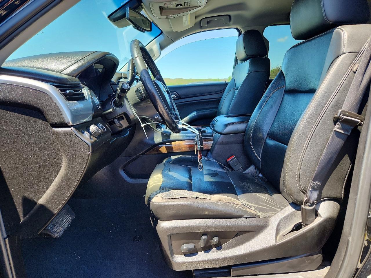 2019 Chevrolet Suburban K1500 Lt - Image 7