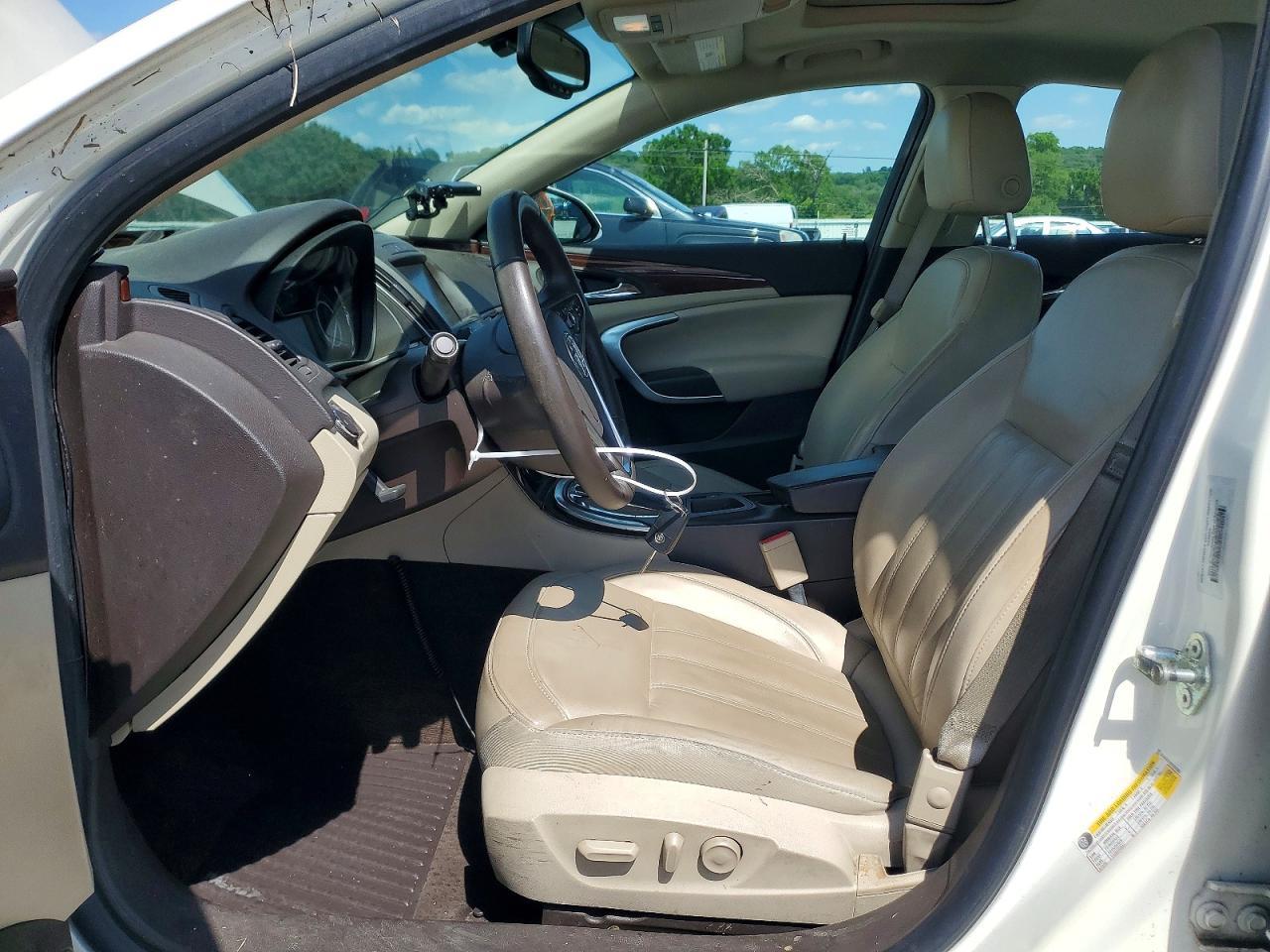 2014 Buick Regal - Image 7