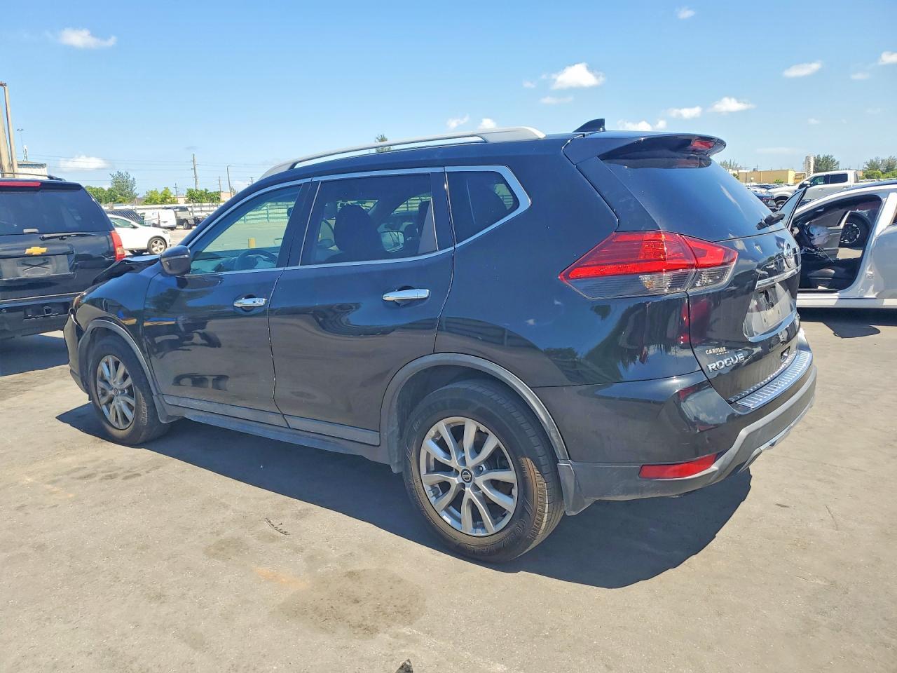 2017 Nissan Rogue Sv - Фото 2