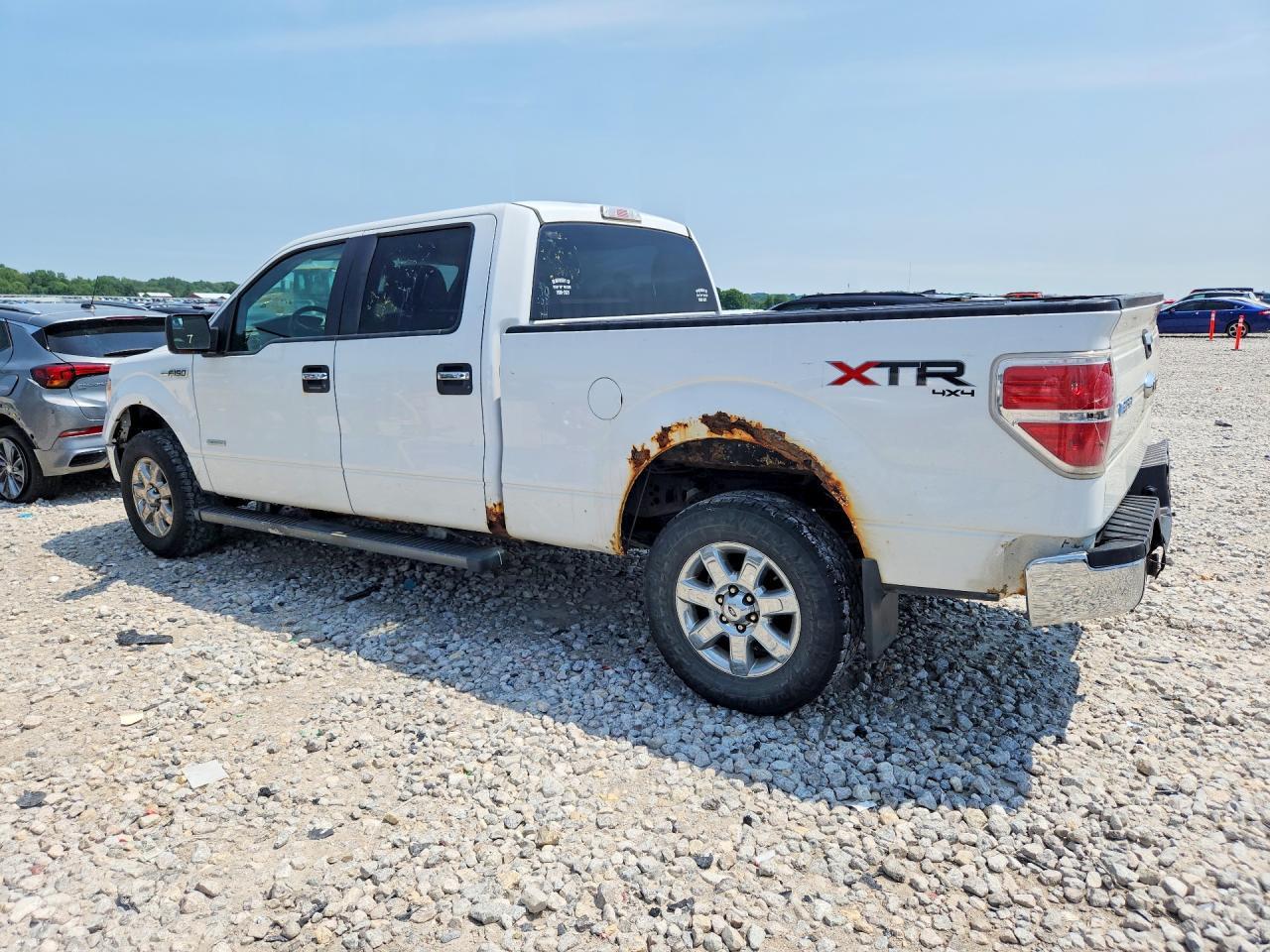 2013 Ford F150 Supercrew - Фото 2