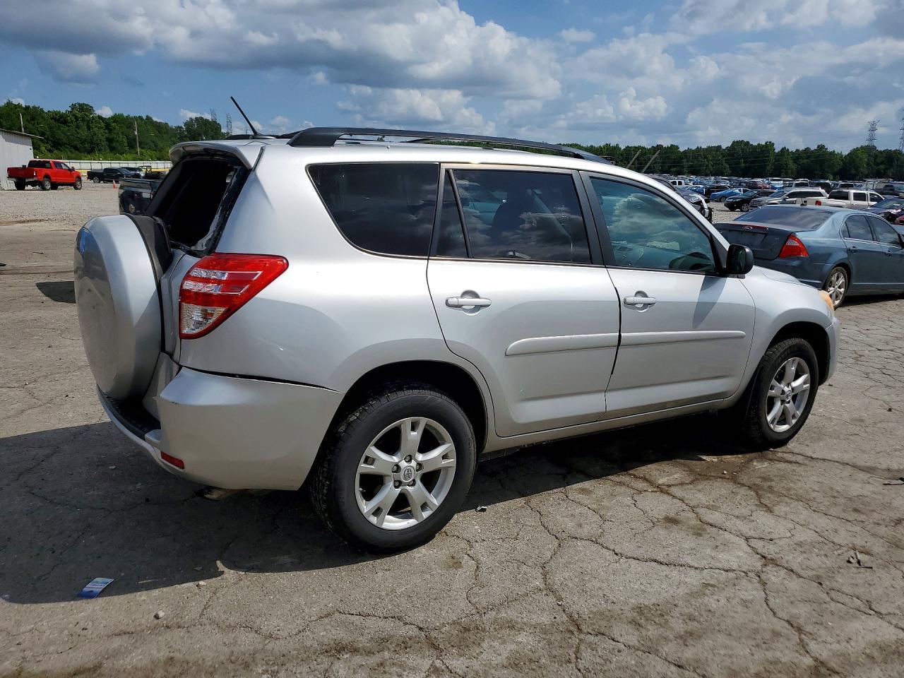 2011 Toyota Rav4 Base - Фото 3