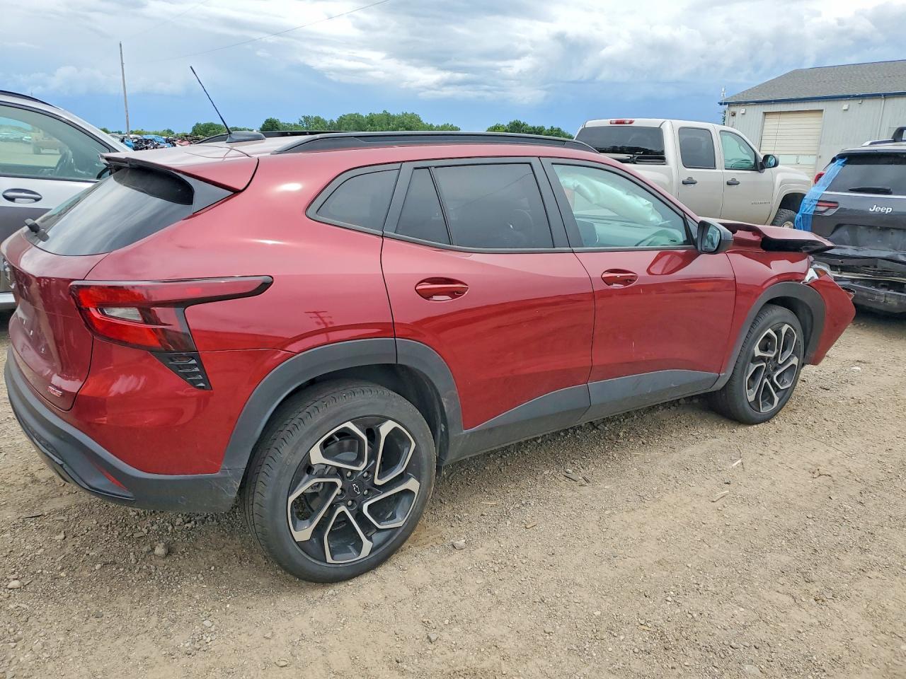 2025 Chevrolet Trax 2Rs - Фото 3