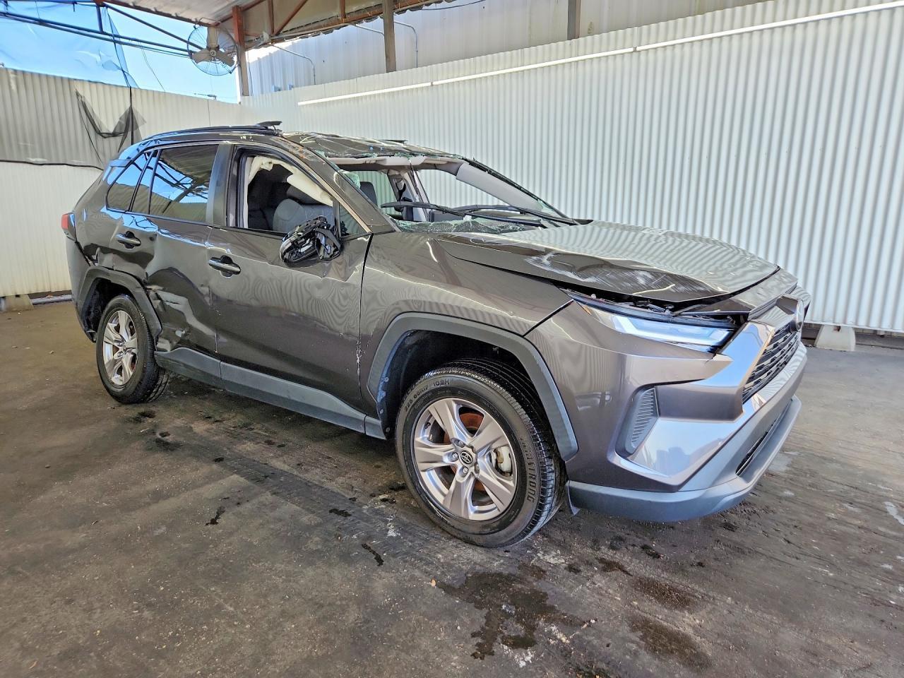 2023 Toyota Rav4 Xle - Image 4
