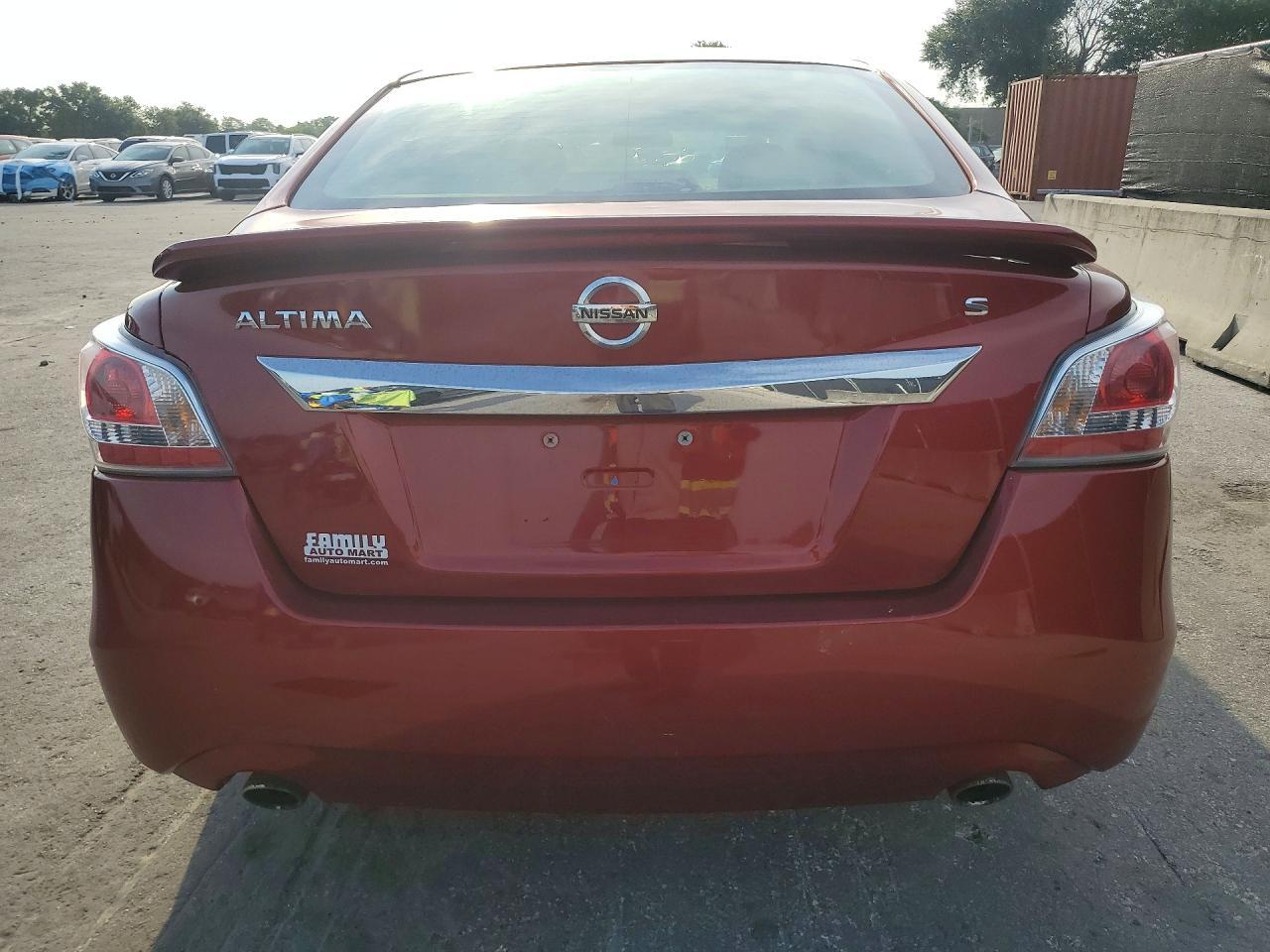 2014 Nissan Altima 2.5 S - Фото 6