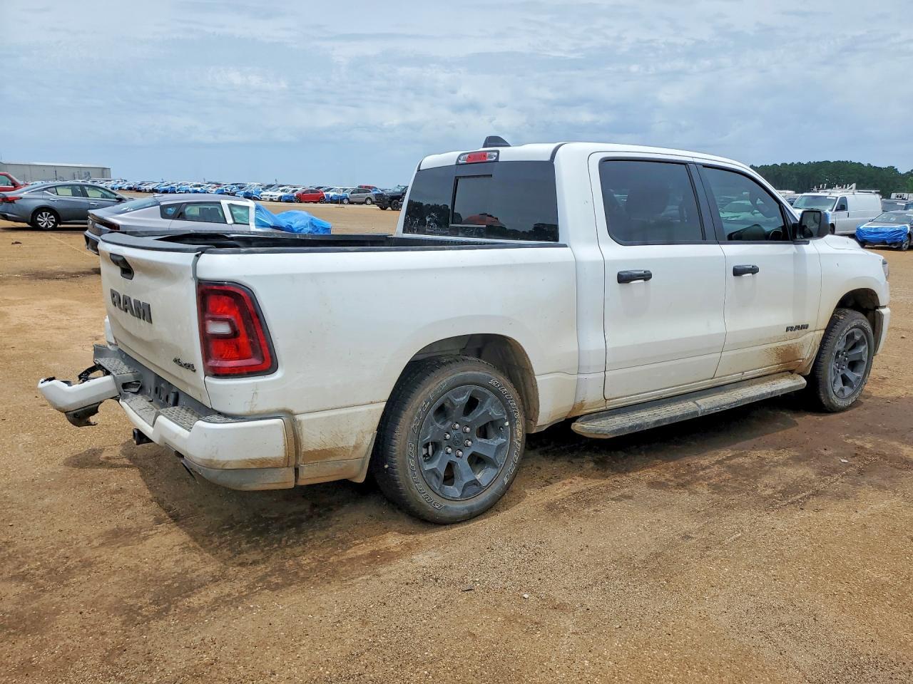 2026 Ram 1500 Tradesman - Image 3