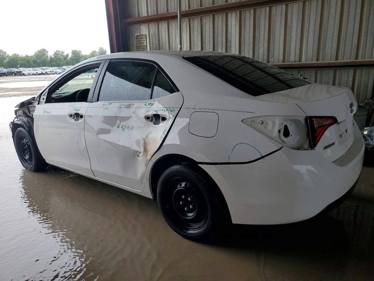 2017 Toyota Corolla Le - Фото 2