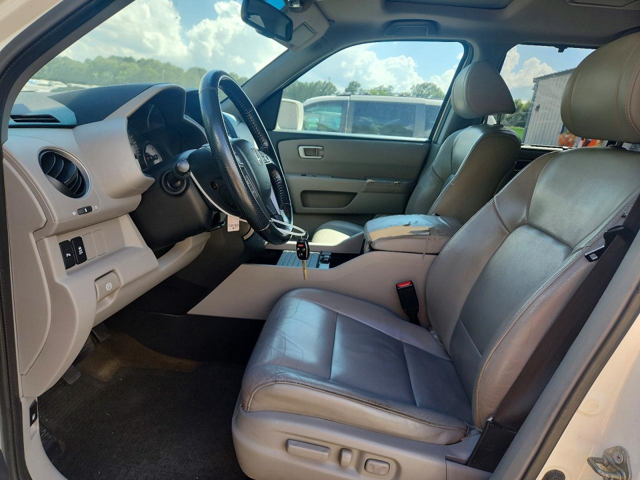 2015 Honda Pilot Touring - Image 7