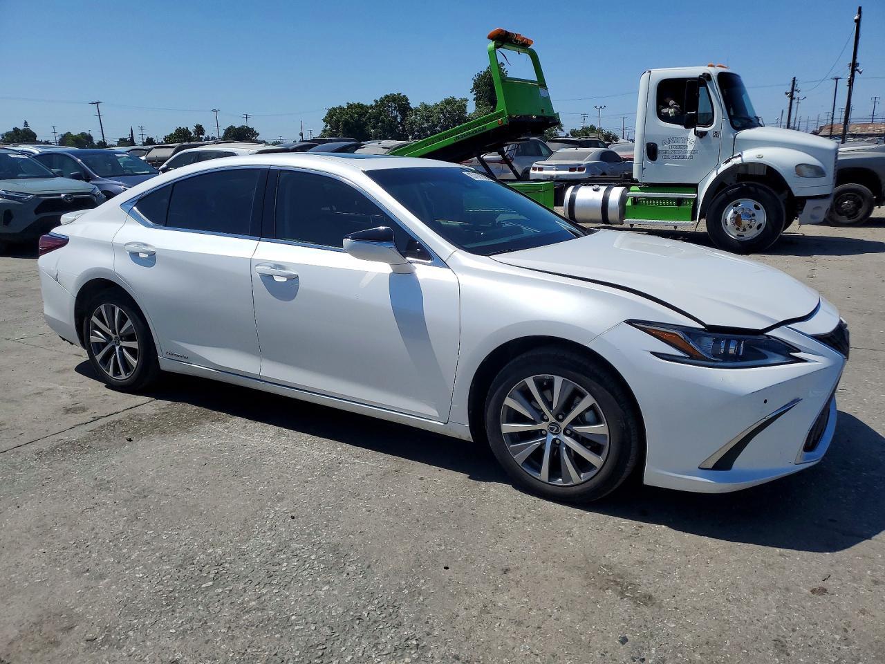 2021 Lexus Es 300H Base - Image 4