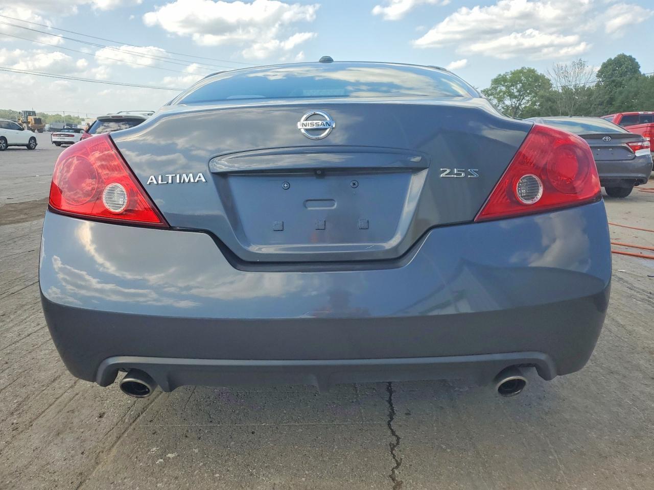 2013 Nissan Altima S - Фото 6