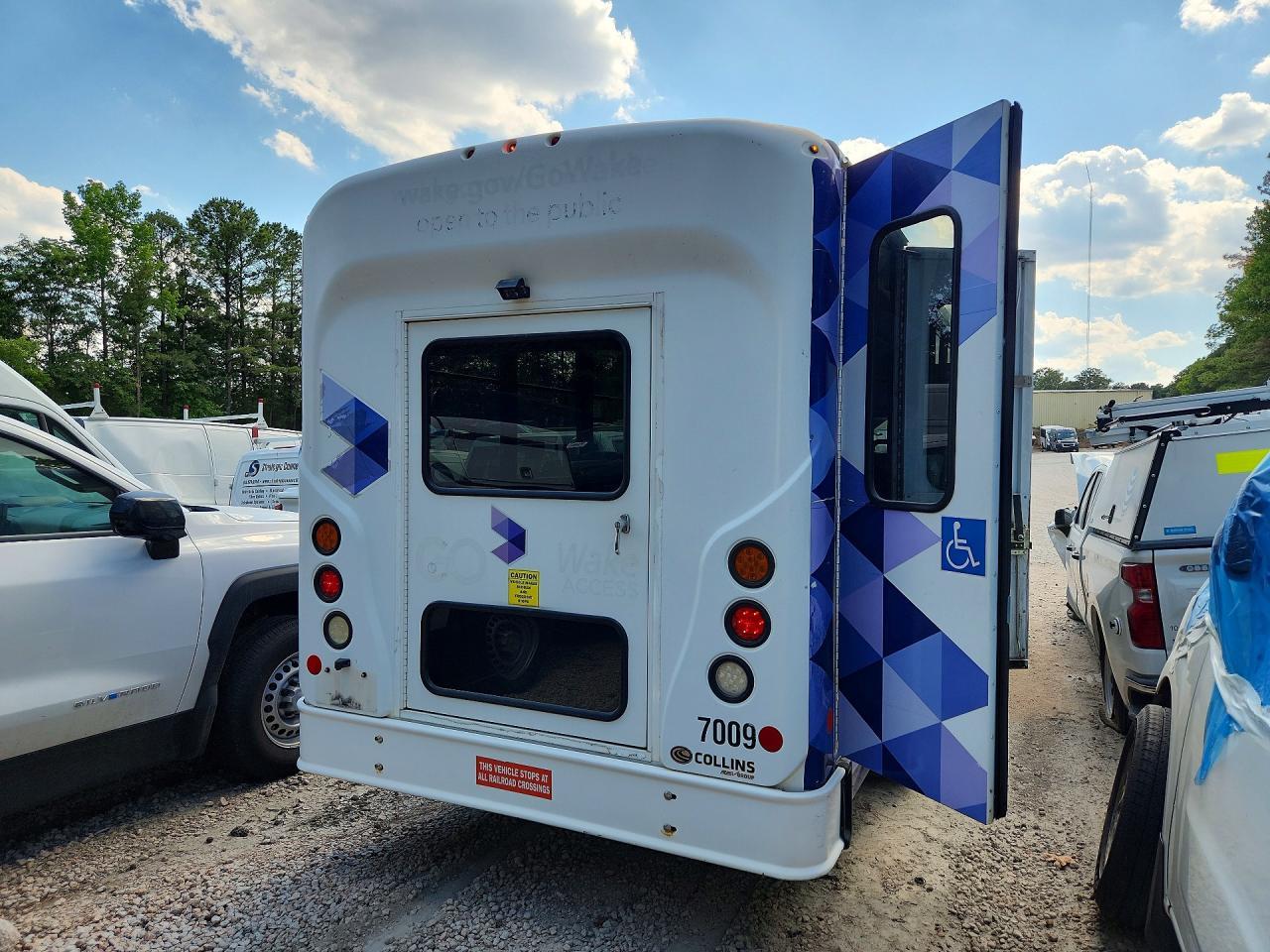 2017 Ford Transit Shuttle Bus - Image 3