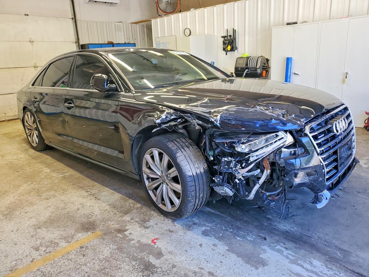 2017 Audi A8 L Quattro - Image 4