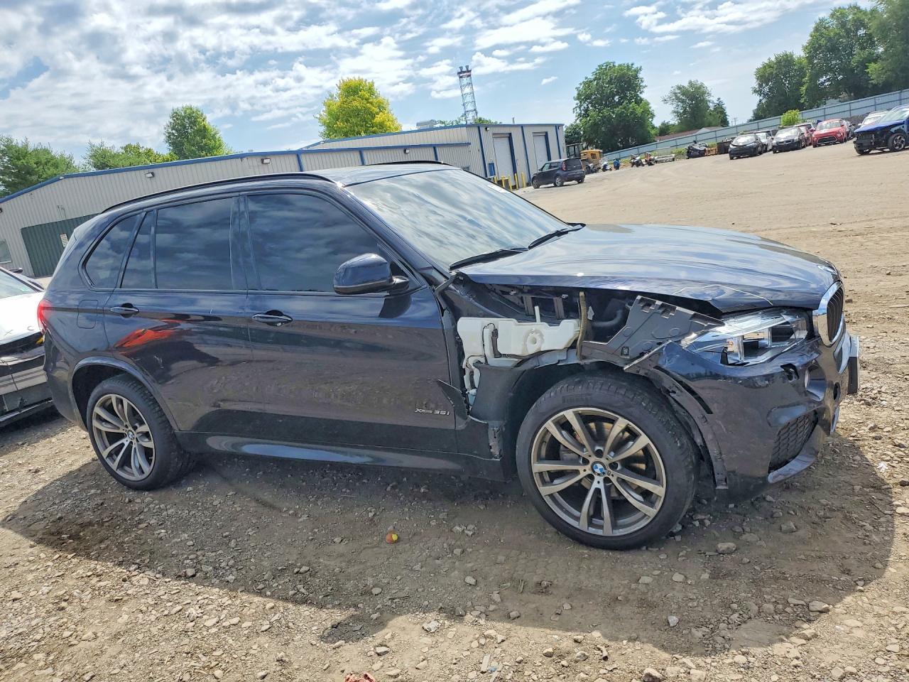 2016 BMW X5 xDrive35I - Фото 4