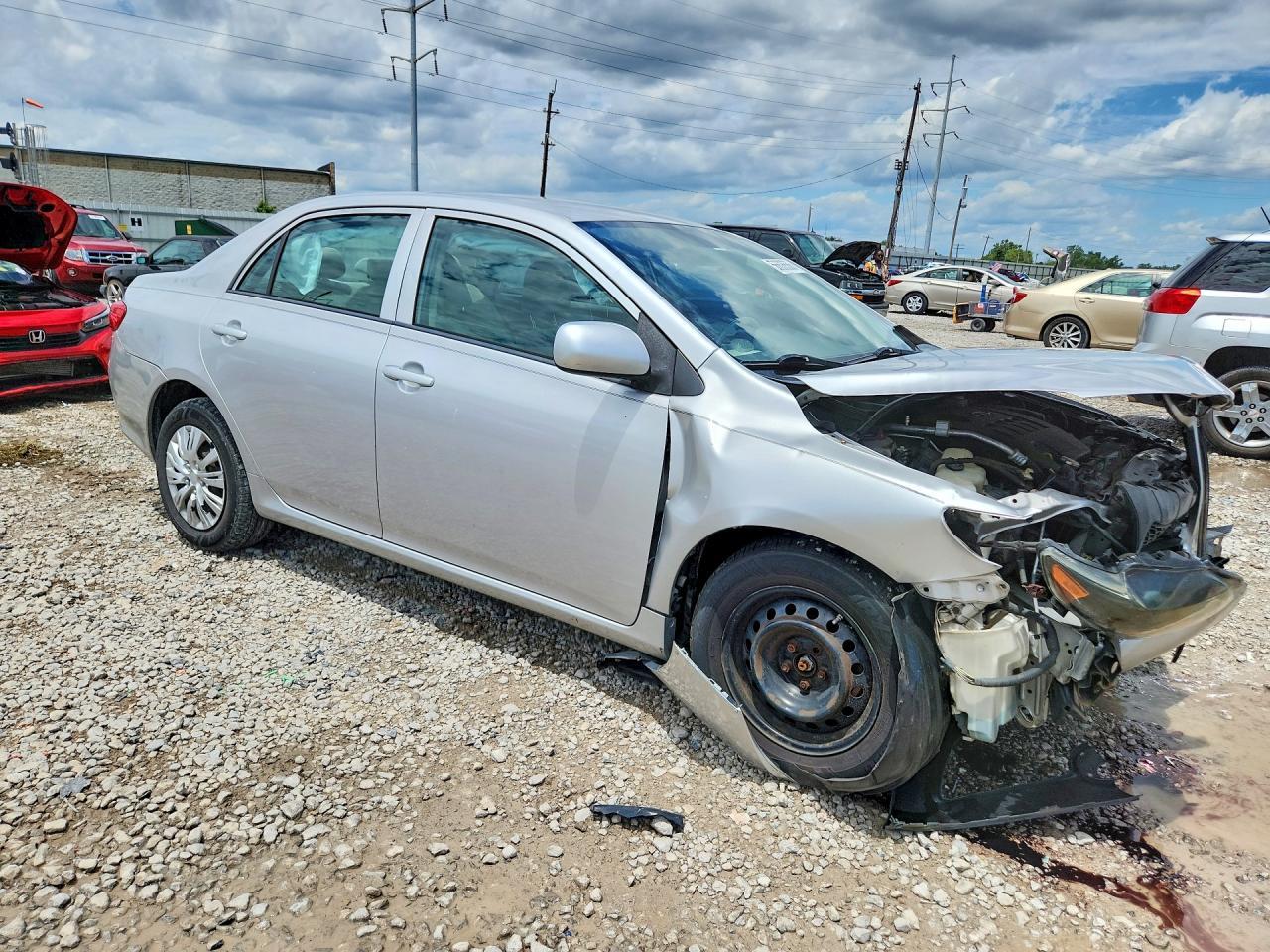 2010 Toyota Corolla Le - Image 4