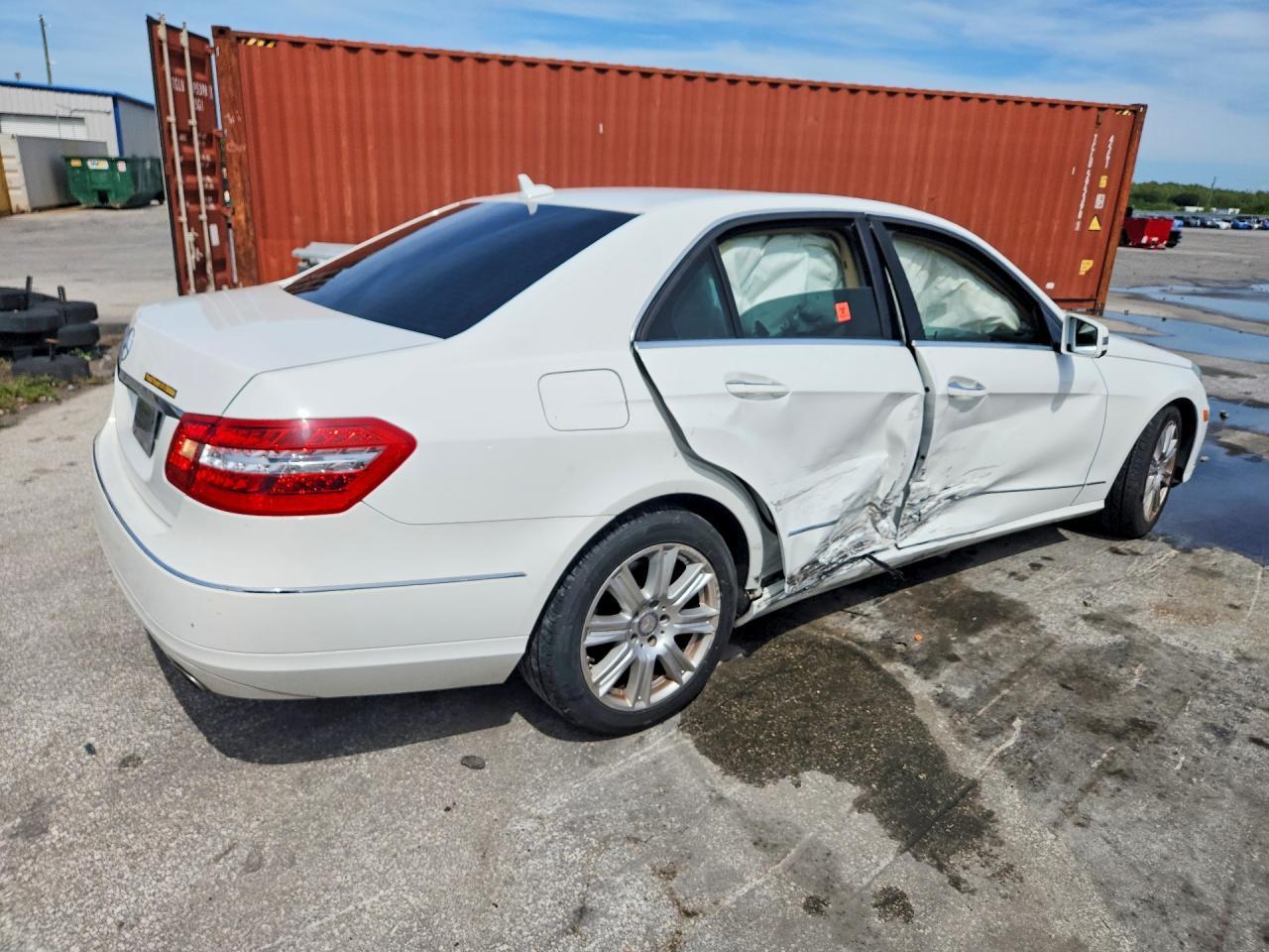 2013 Mercedes-Benz E 350 - Image 3