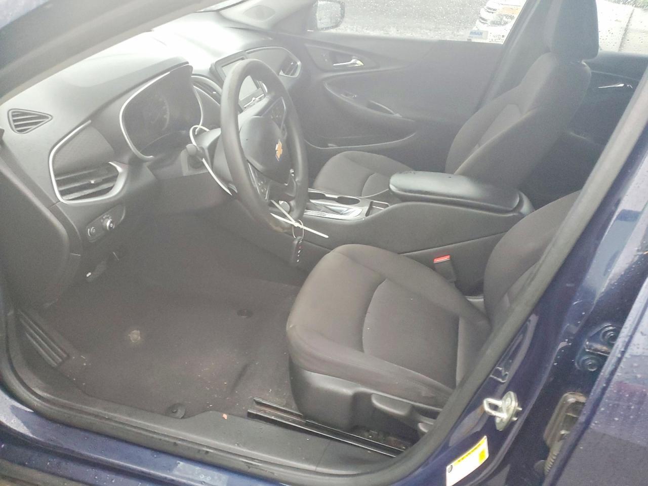 2018 Chevrolet Malibu Ls - Image 7