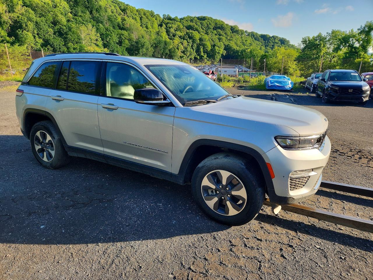 2023 Jeep Grand Cherokee Limited 4Xe - Фото 4