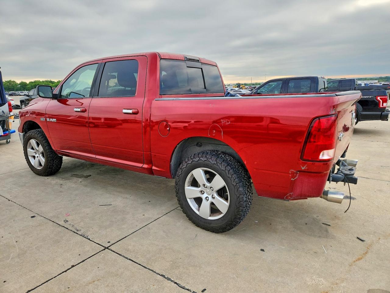 2009 Dodge Ram 1500 - Фото 2