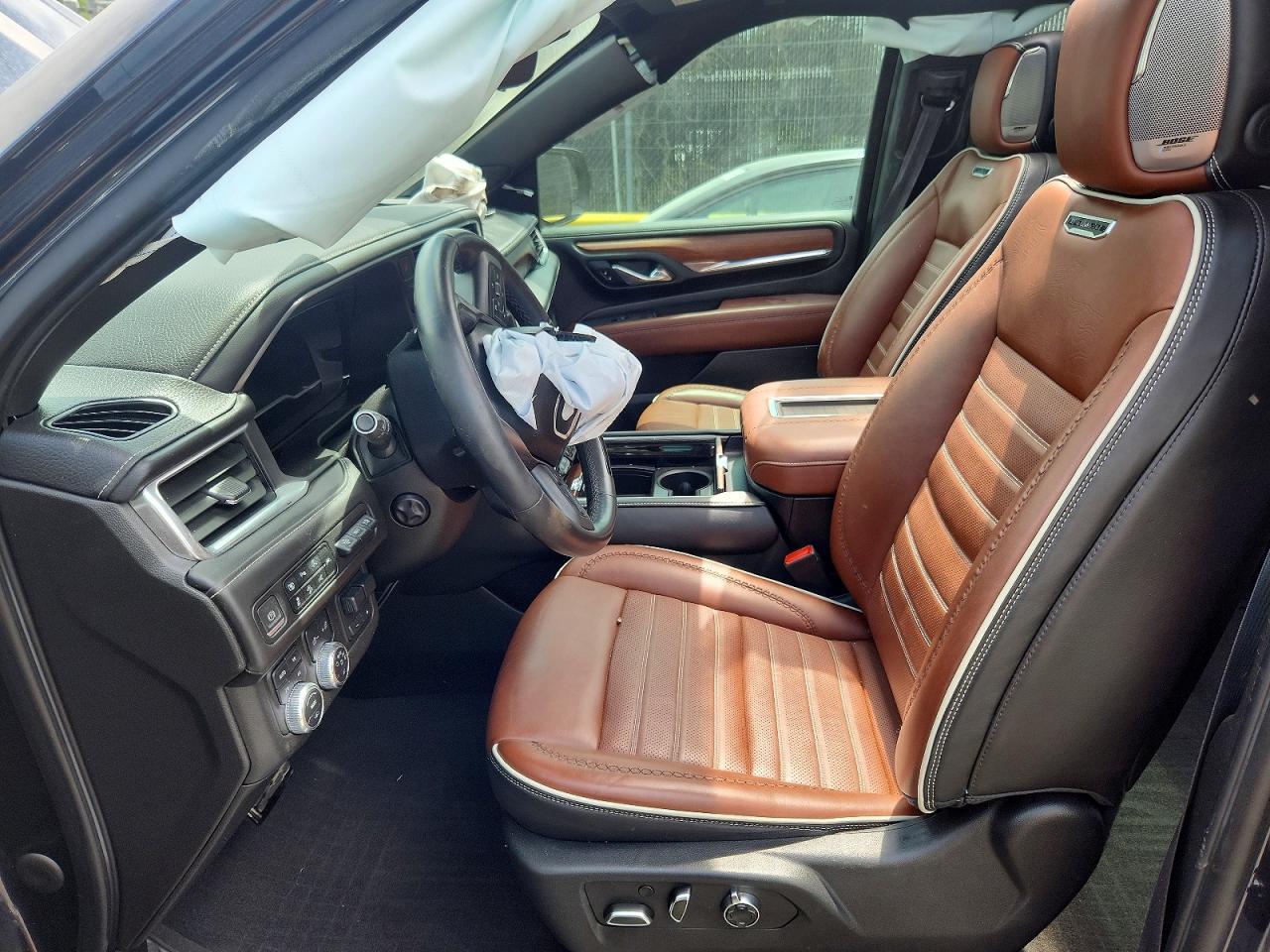 2023 GMC Yukon Xl Denali Ultimate - Image 7