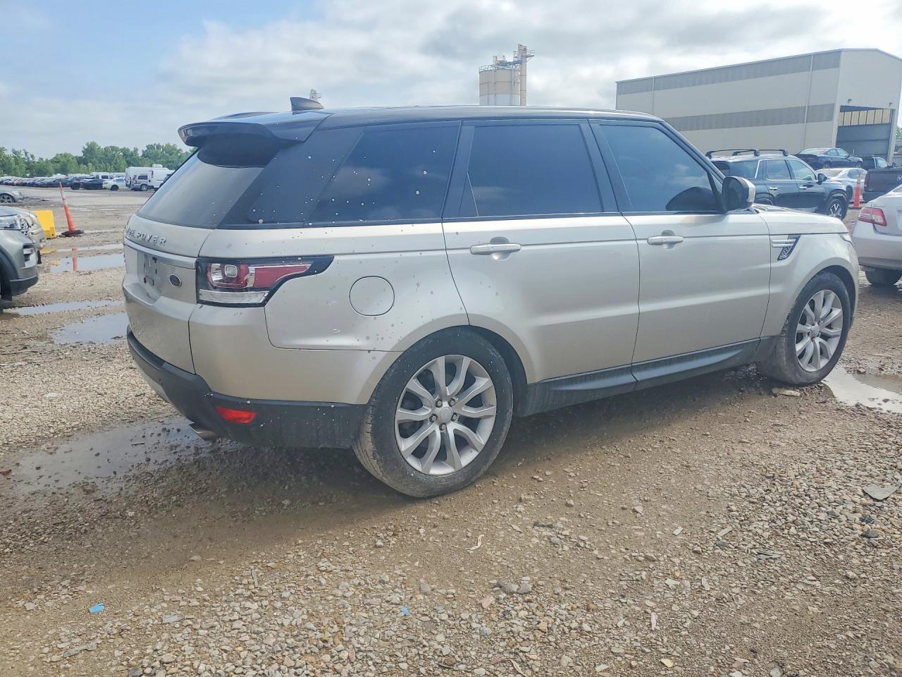 2017 Land Rover Range Rover Sport Hse - Image 3