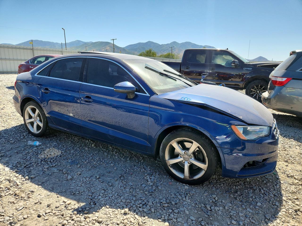 2015 Audi A3 Premium - Image 4