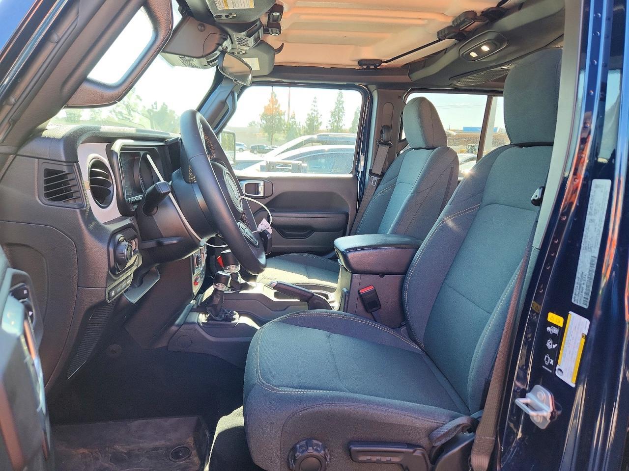 2025 Jeep Wrangler Sport 4Xe - Image 7