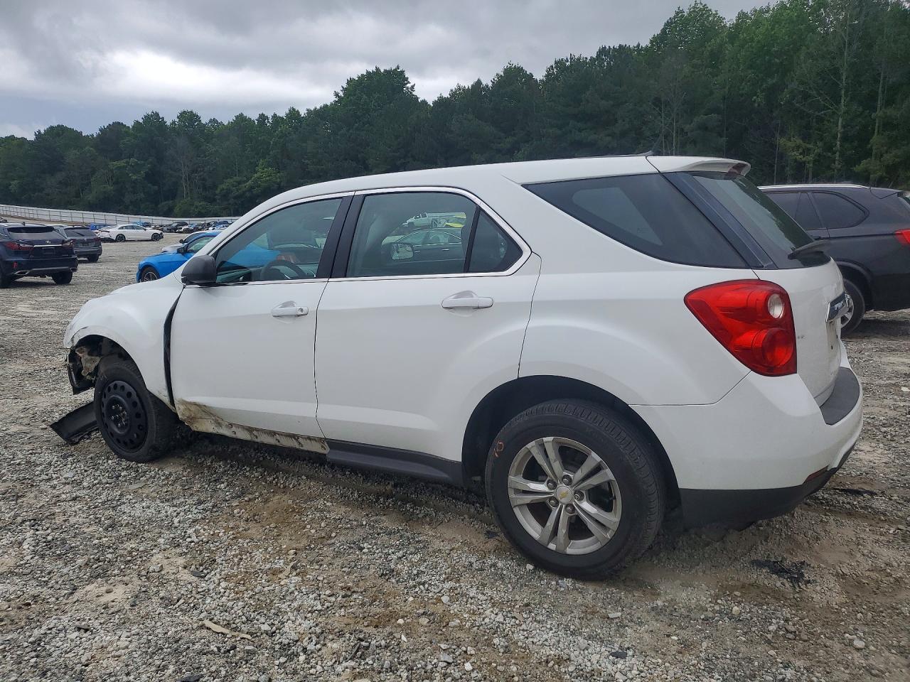 2012 Chevrolet Equinox Ls - Image 2