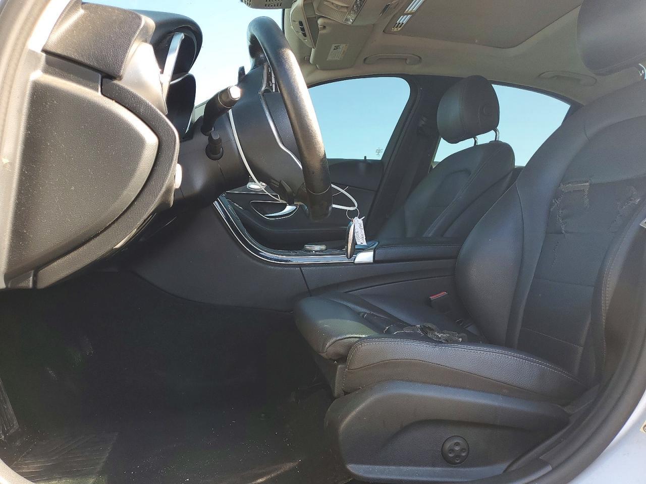 2020 Mercedes-Benz C 300 - Image 7