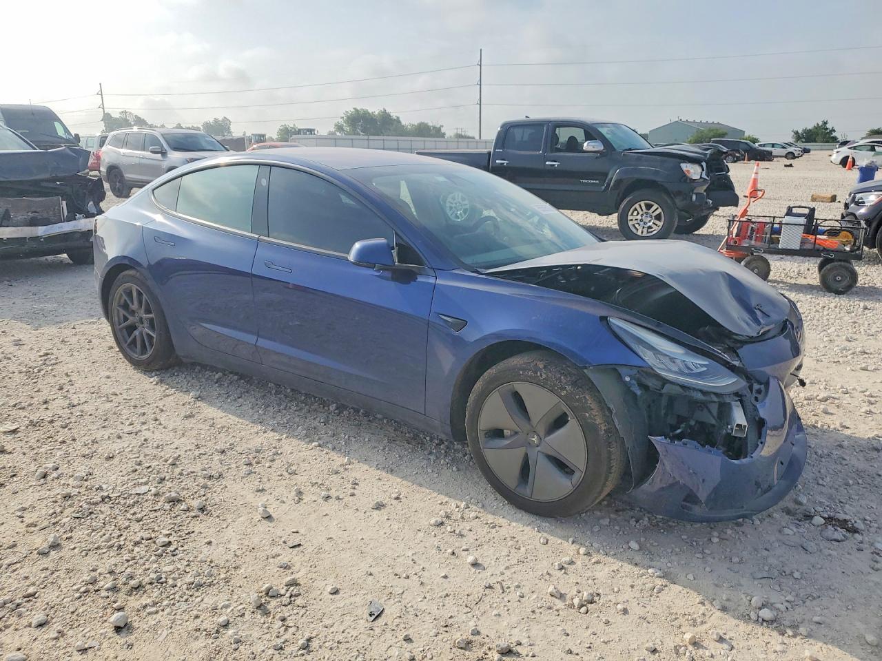 2019 Tesla Model 3 - Фото 4
