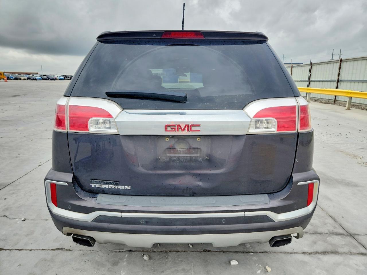 2016 GMC Terrain Denali - Фото 6