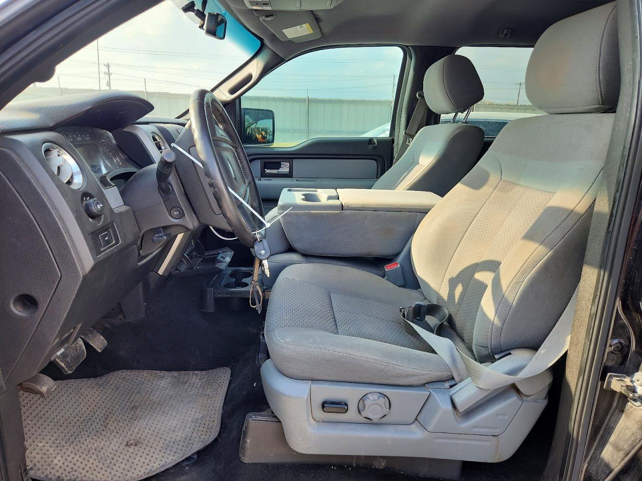 2014 Ford F150 Supercrew - Фото 7