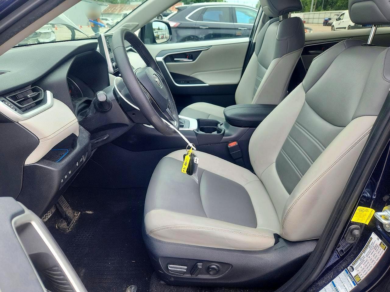 2021 Toyota Rav4 Xle Premium - Фото 7