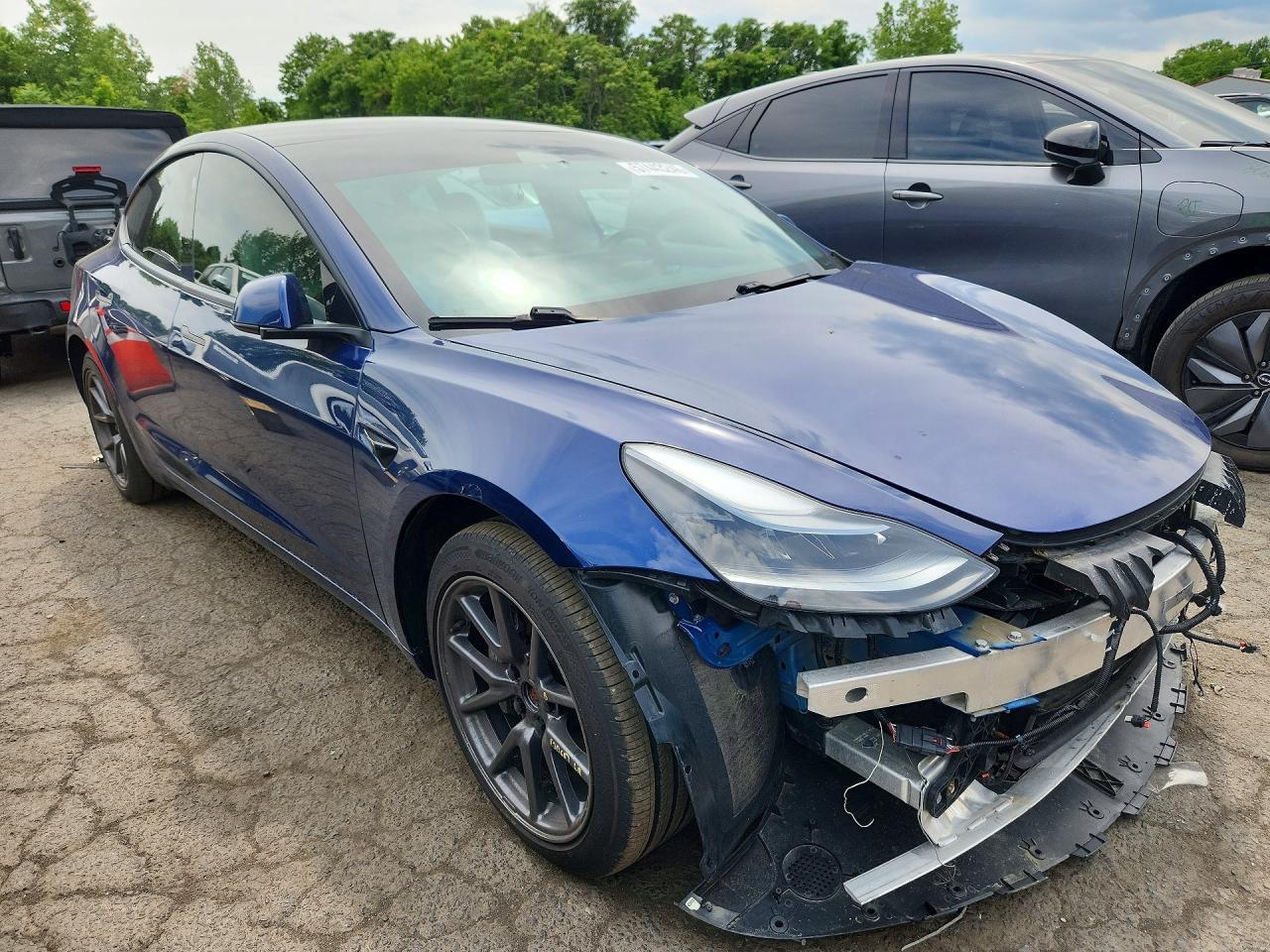 2021 Tesla Model 3 - Image 4