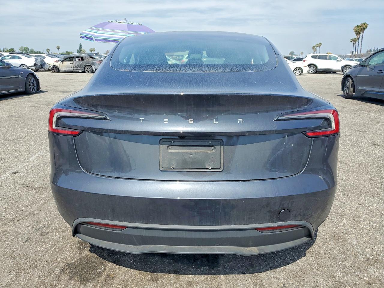 2024 Tesla Model 3 - Фото 6