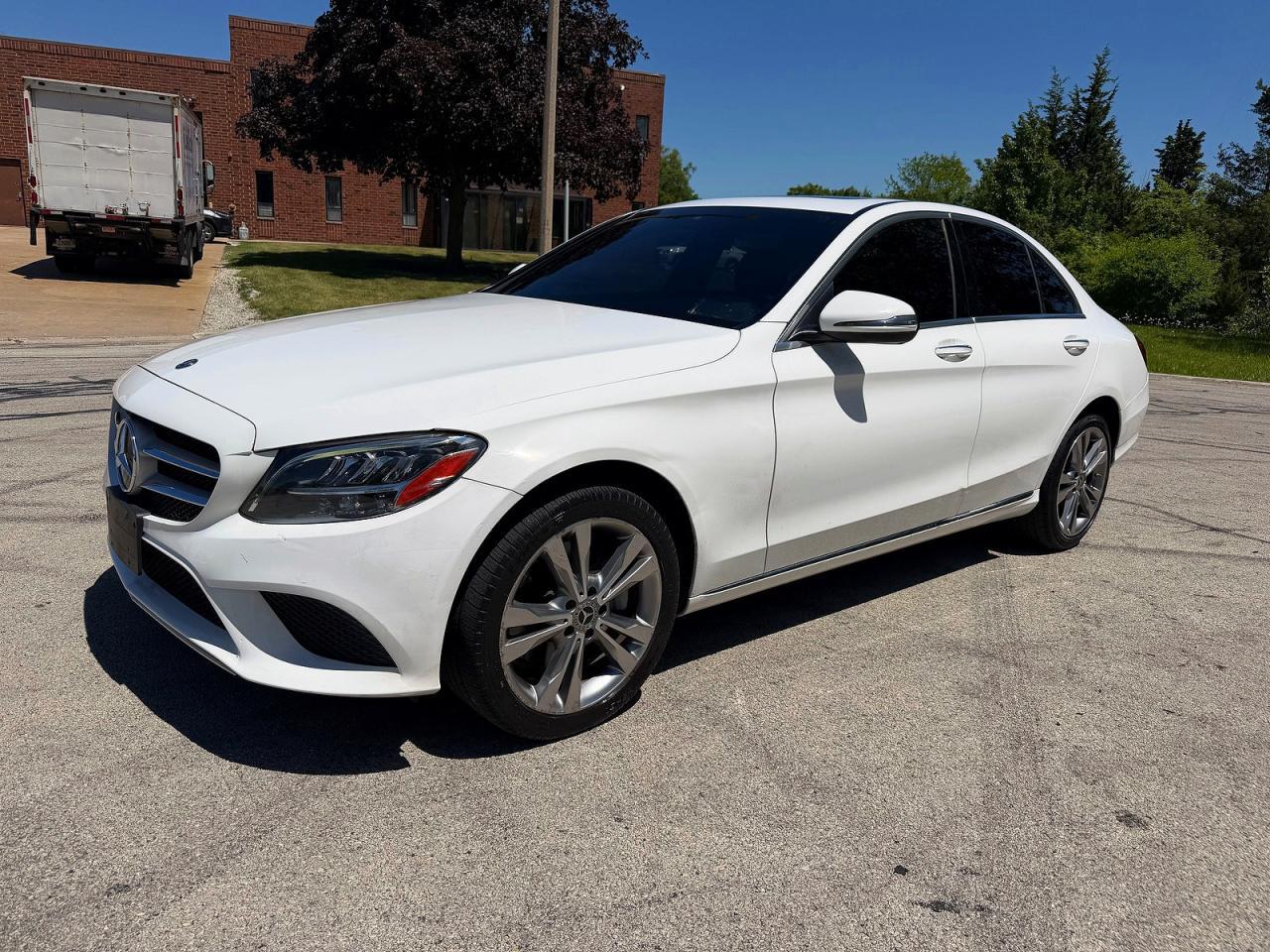 2020 Mercedes-Benz C 300 4Matic - Фото 2