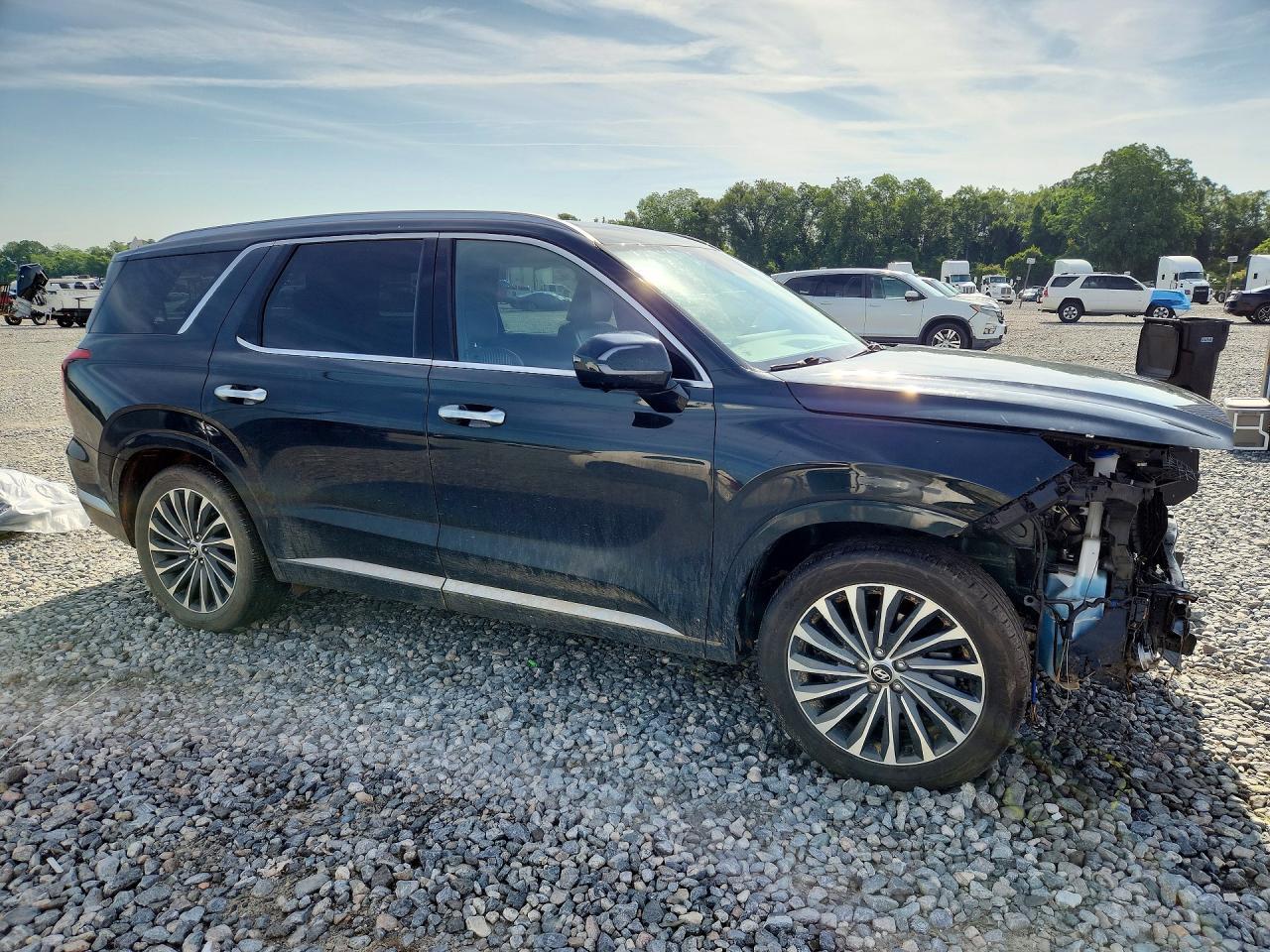 2024 Hyundai Palisade Calligraphy - Image 4
