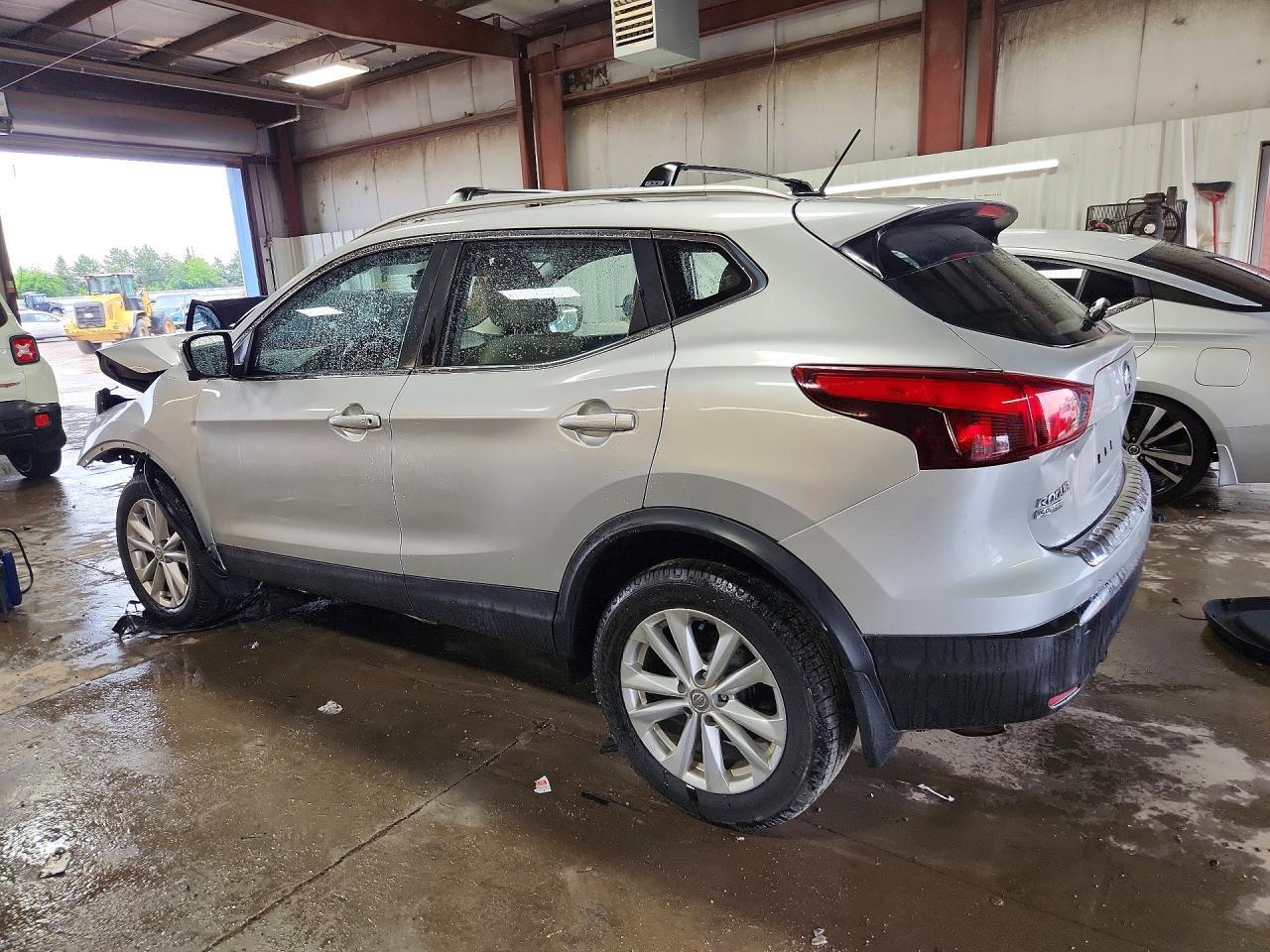 2018 Nissan Rogue Sport Sv - Фото 2