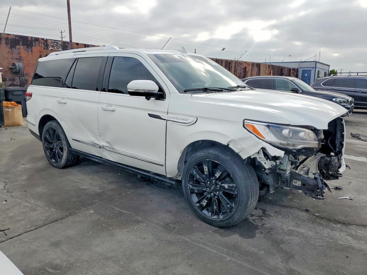 2024 Lincoln Navigator Reserve - Фото 4