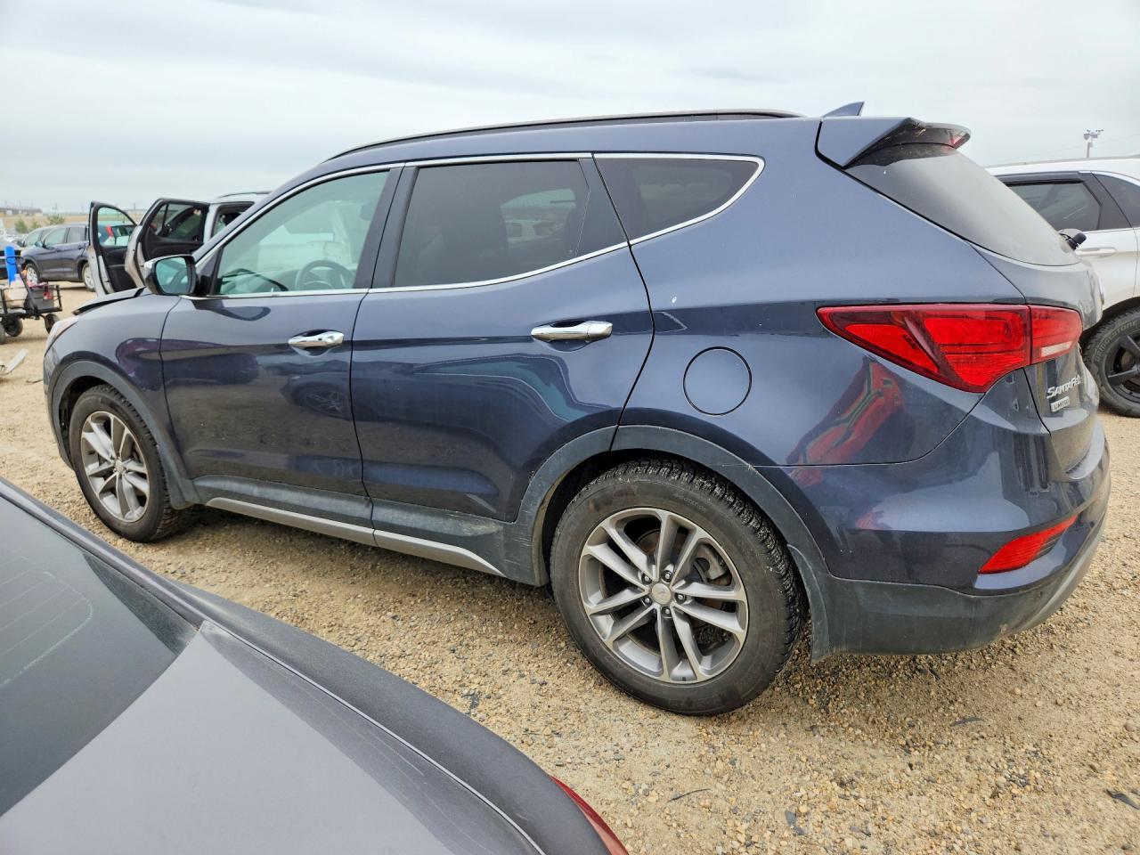 2018 Hyundai Santa Fe Sport 2.0T - Фото 2