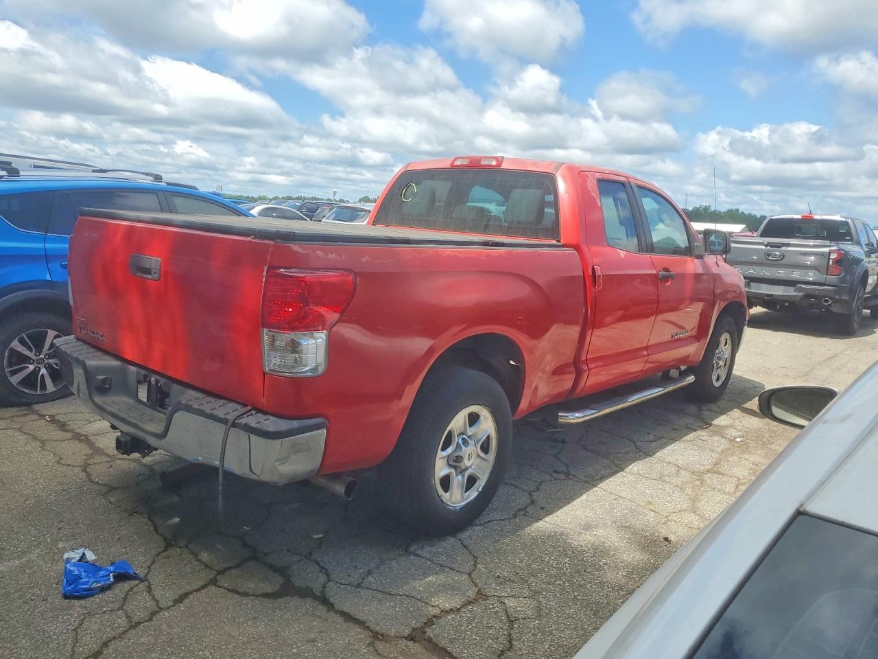 2011 Toyota Tundra Double Cab Sr5 - Фото 3