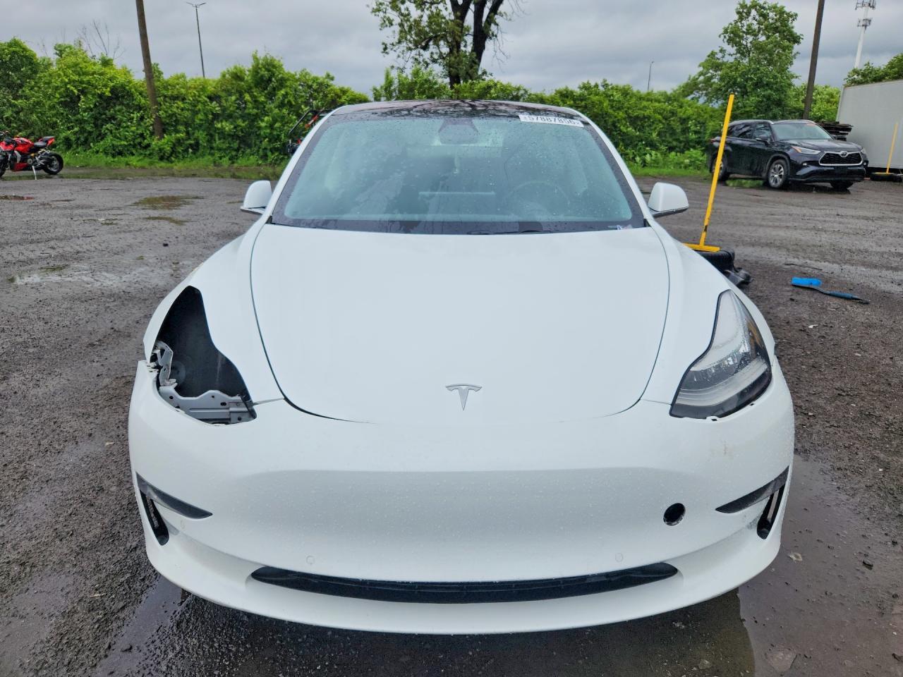 2018 Tesla Model 3 - Фото 5