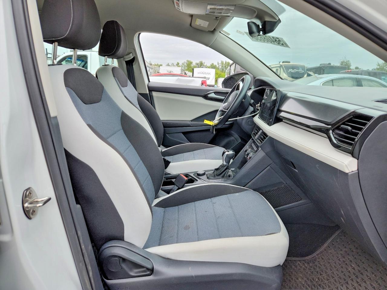 2025 Volkswagen Taos S - Фото 7