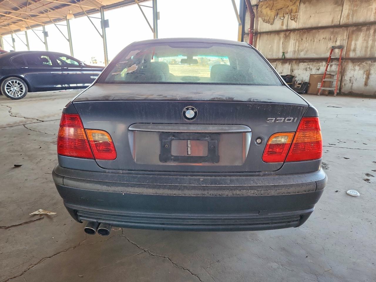 2002 BMW 330 I - Image 6