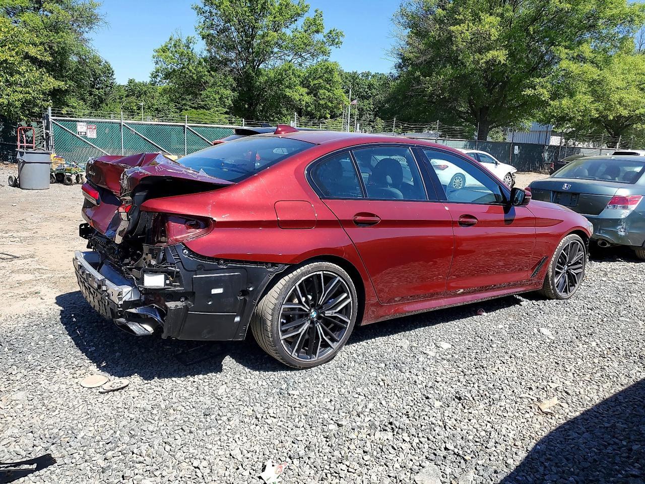 2023 BMW 540 Xi - Image 3