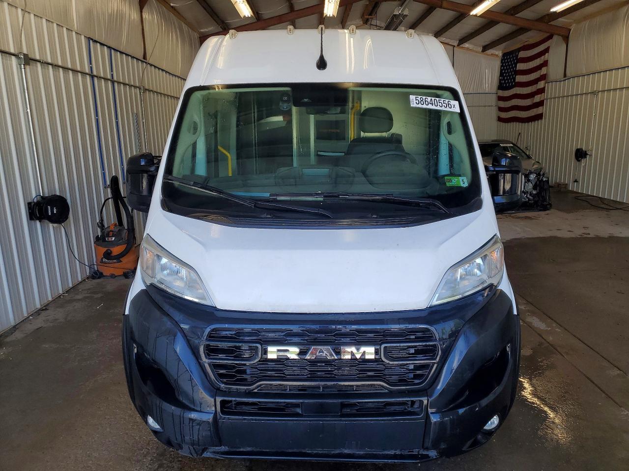 2023 Ram Promaster 2500 Delivery Van - Image 5