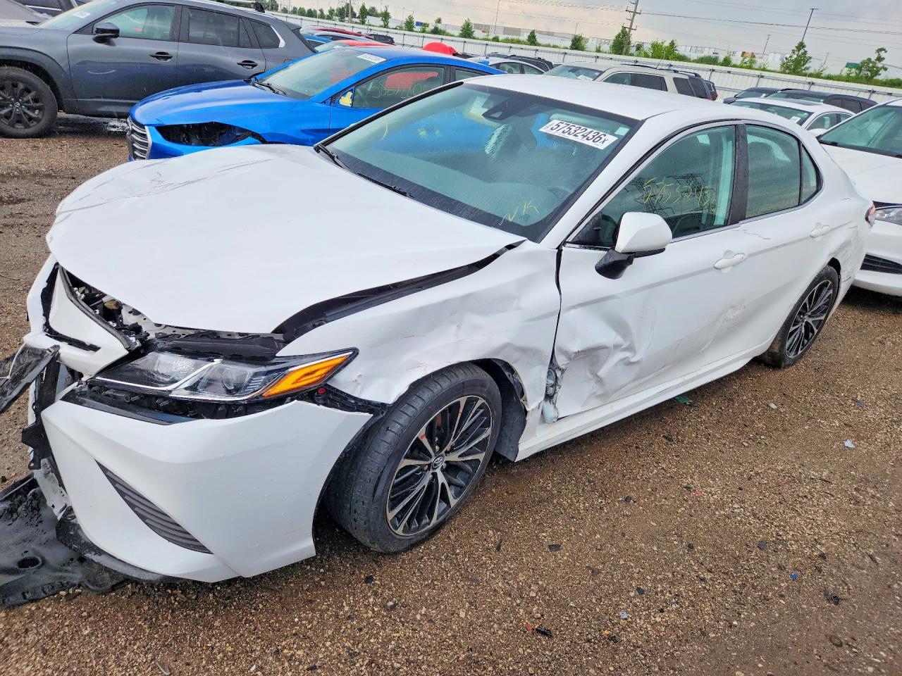 2020 Toyota Camry Se
