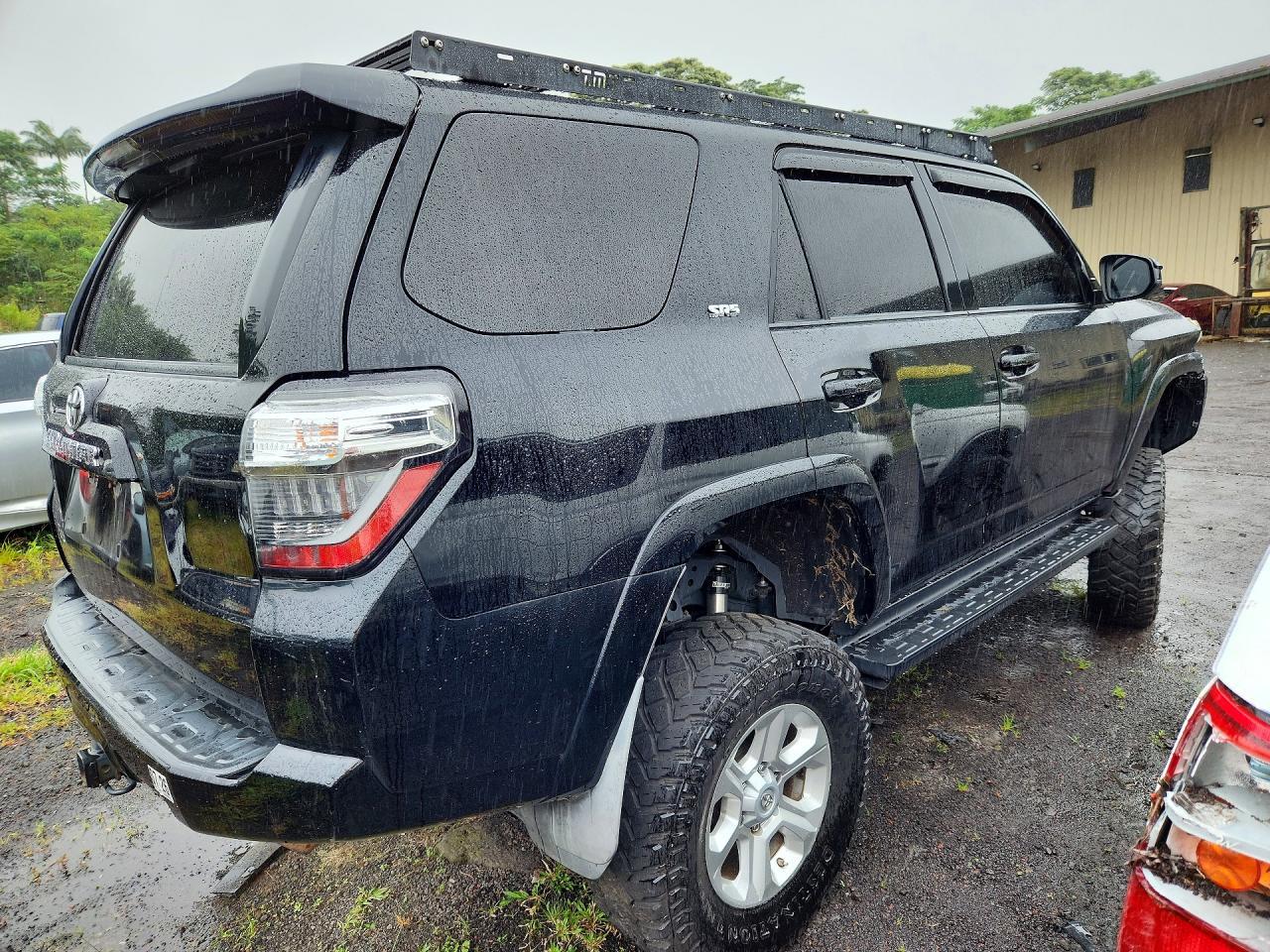 2018 Toyota 4Runner Sr5 - Image 3